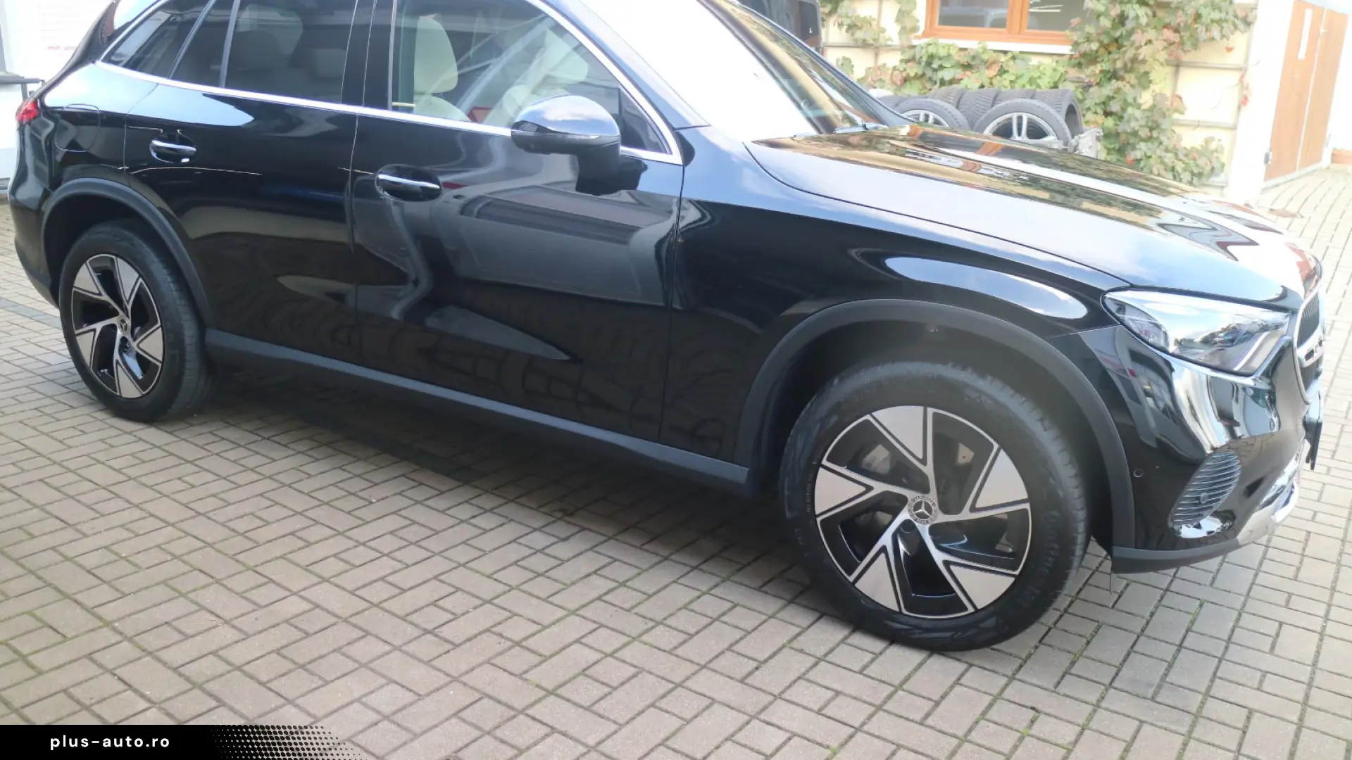 Mercedes-Benz GLC 400 e 4MATIC Avantgarde Full