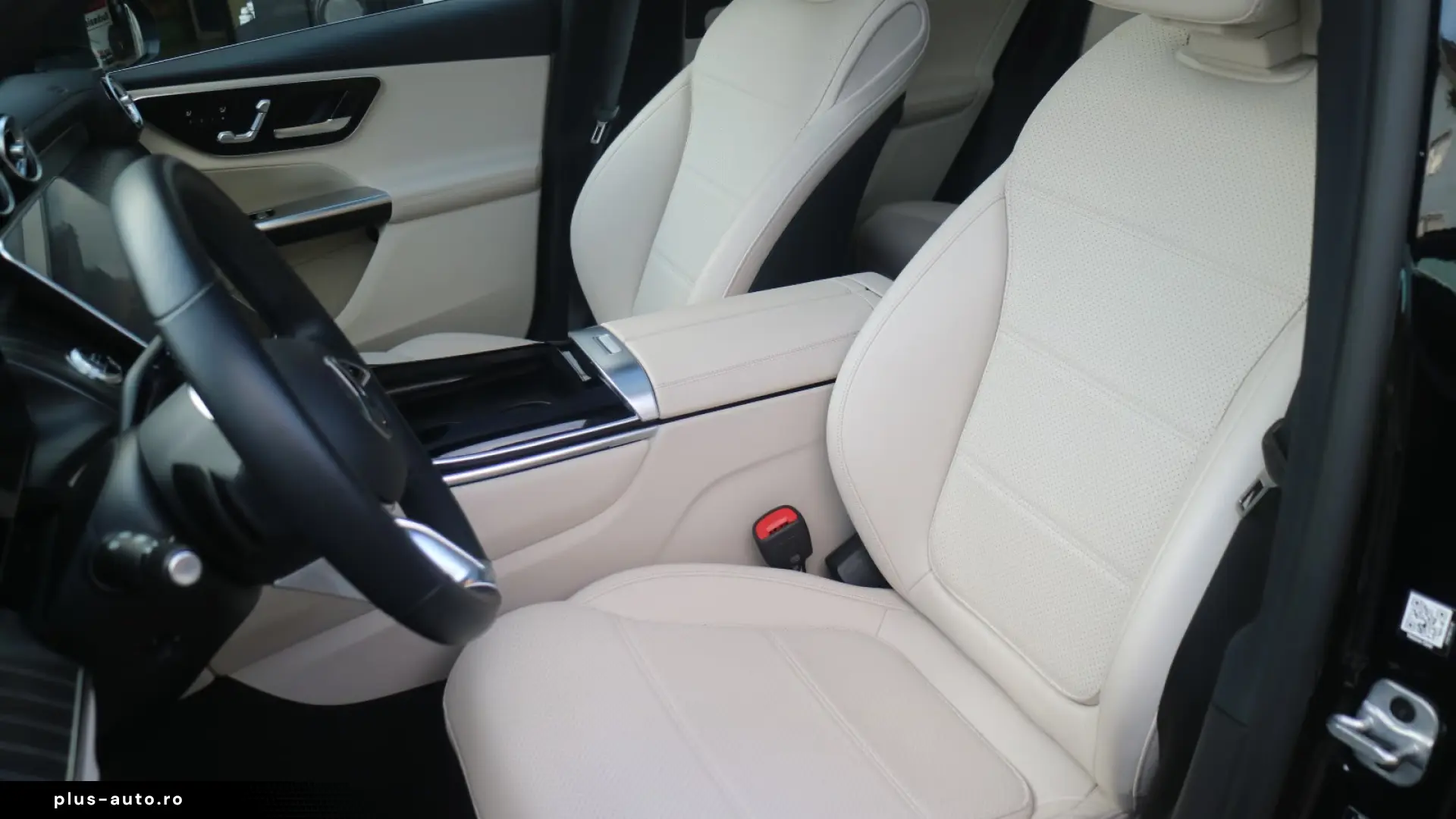 Mercedes-Benz GLC 400 e 4MATIC Avantgarde Full