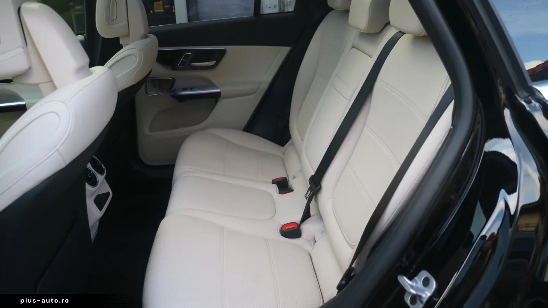 Mercedes-Benz GLC 400 e 4MATIC Avantgarde Full