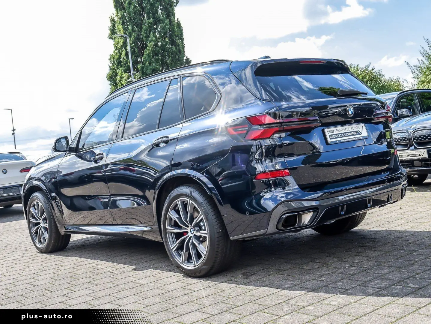 BMW X5 xDrive30d M Sport 7 Sitze PANO AHK RFK NAVI