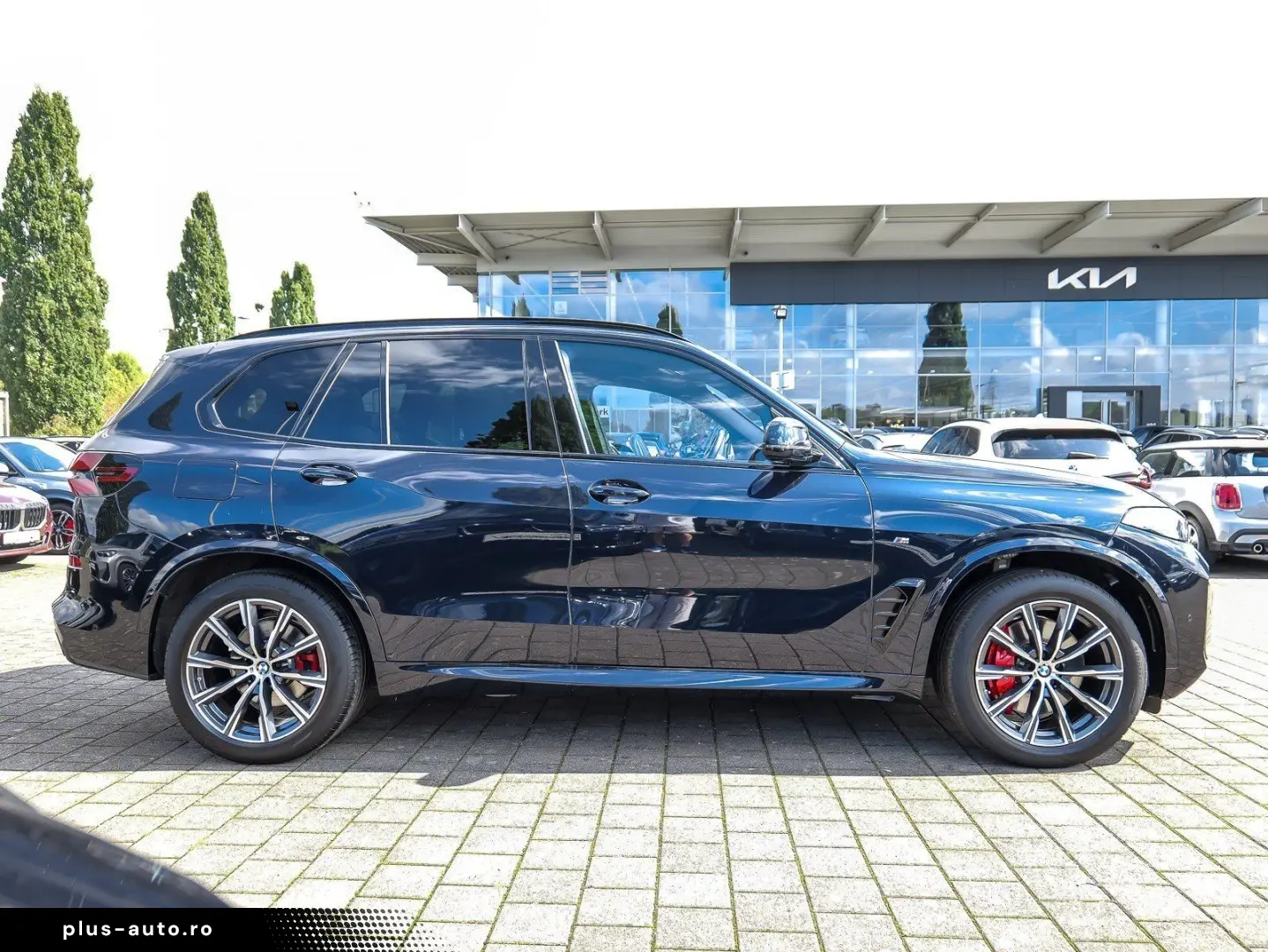 BMW X5 xDrive30d M Sport 7 Sitze PANO AHK RFK NAVI
