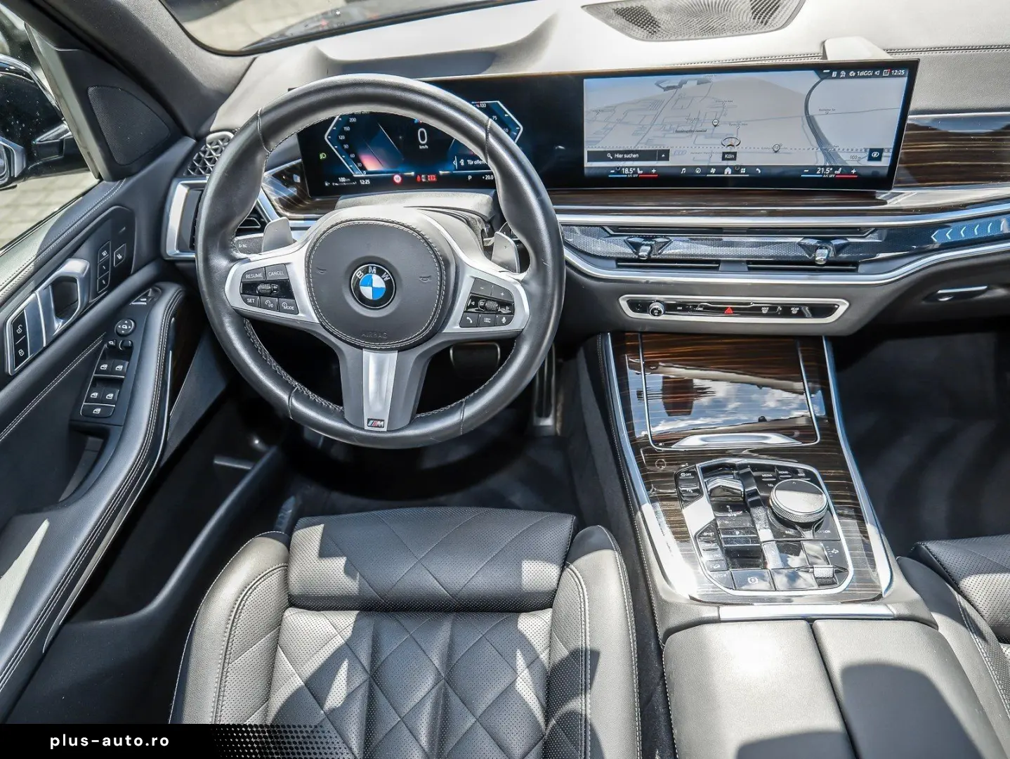 BMW X5 xDrive30d M Sport 7 Sitze PANO AHK RFK NAVI
