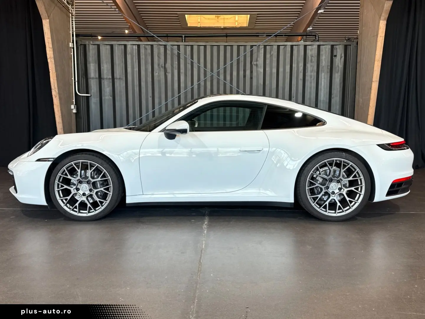PORSCHE 911 Carrera (Approved Sportabgasanlage CarPlay)