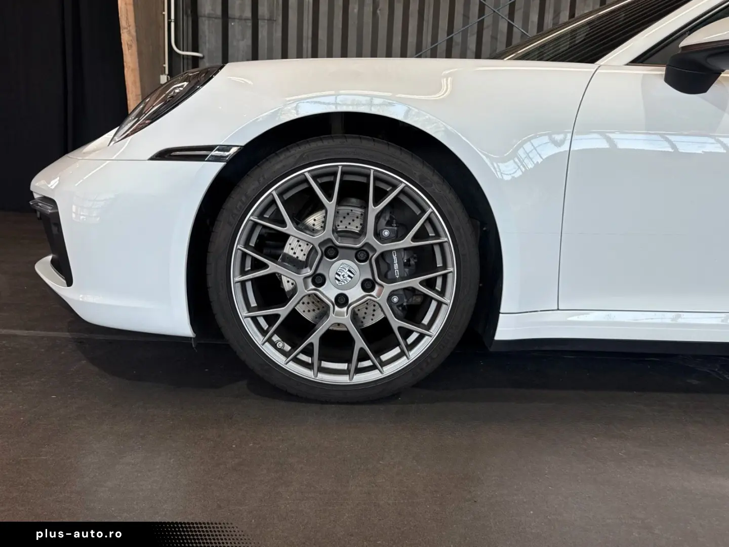 PORSCHE 911 Carrera (Approved Sportabgasanlage CarPlay)