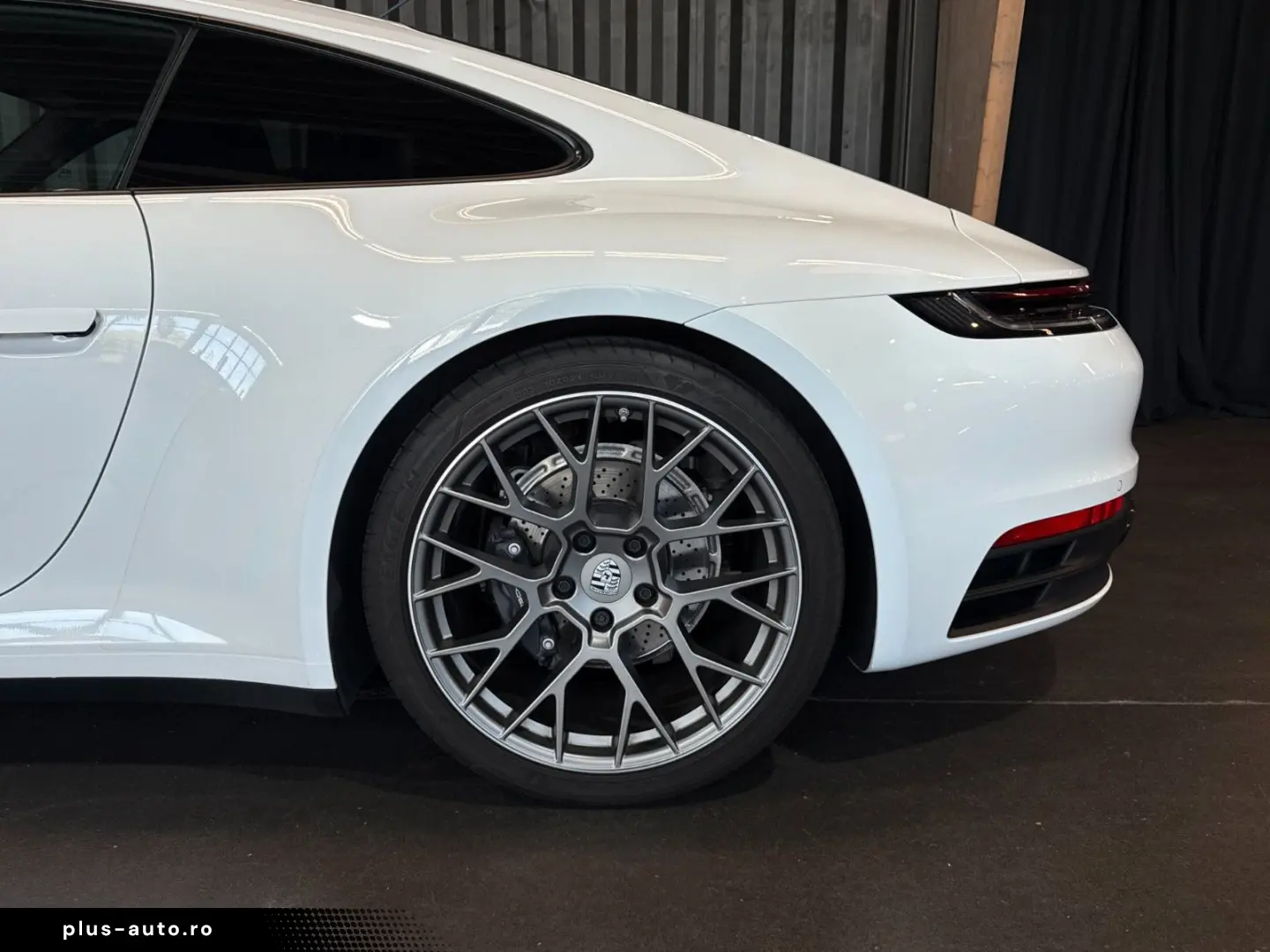 PORSCHE 911 Carrera (Approved Sportabgasanlage CarPlay)