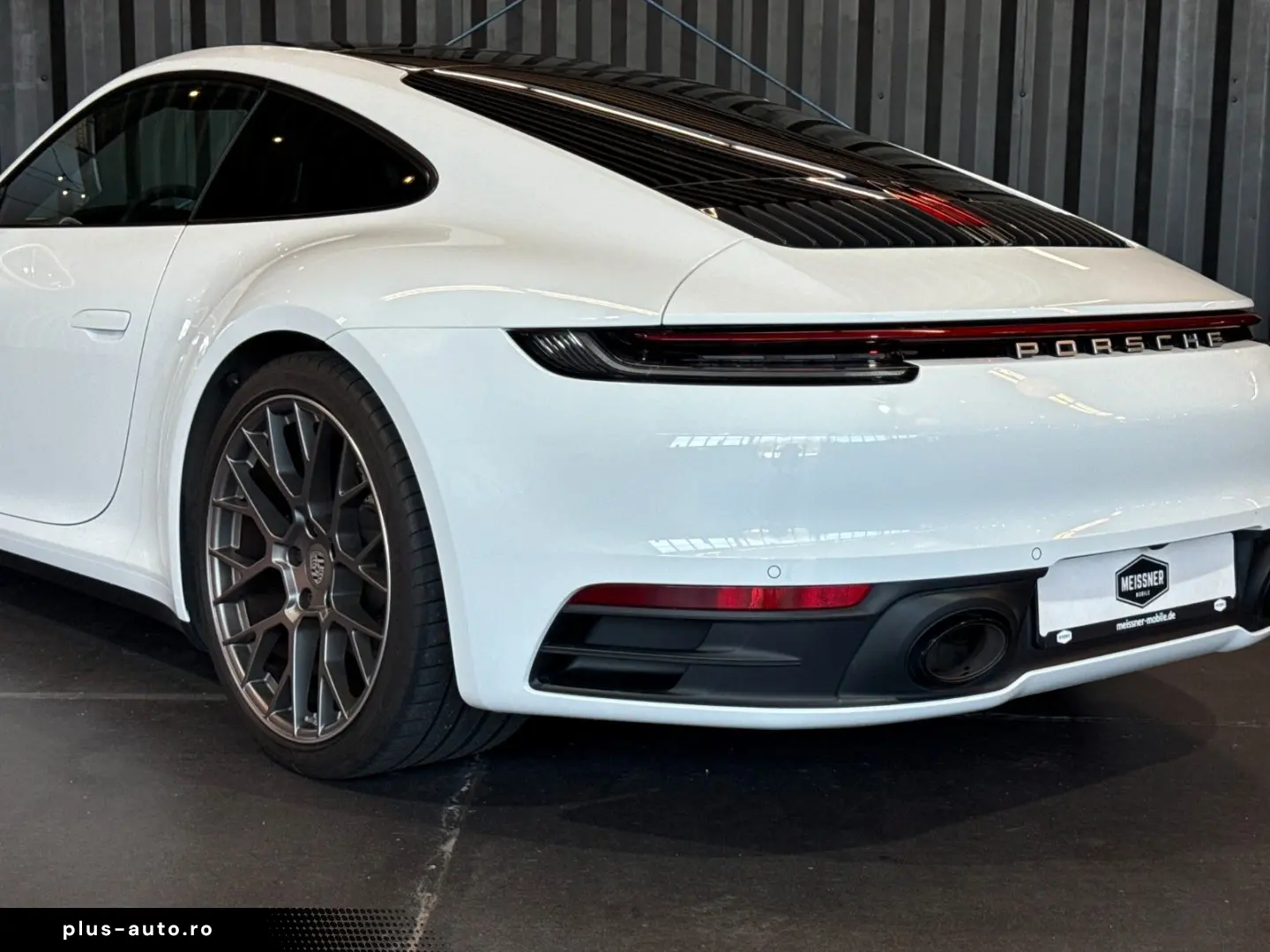 PORSCHE 911 Carrera (Approved Sportabgasanlage CarPlay)
