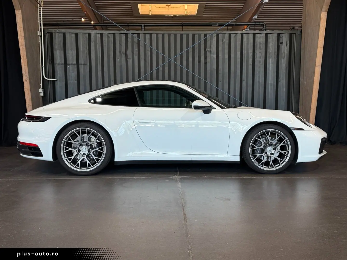 PORSCHE 911 Carrera (Approved Sportabgasanlage CarPlay)