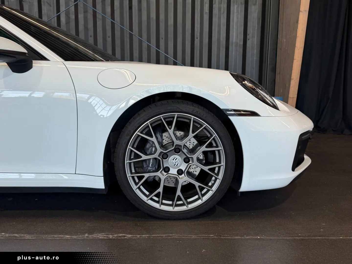 PORSCHE 911 Carrera (Approved Sportabgasanlage CarPlay)
