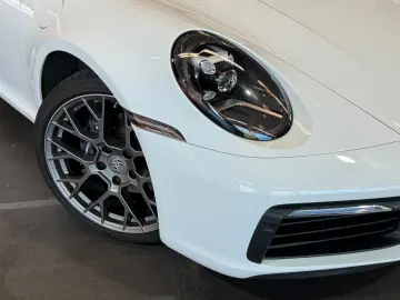 PORSCHE 911 Carrera (Approved Sportabgasanlage CarPlay)
