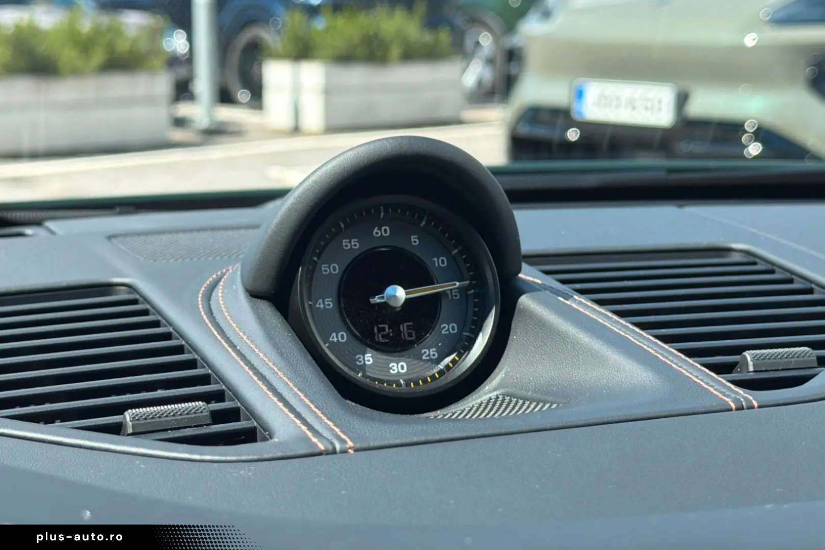 PORSCHE 911 GT3 Touring