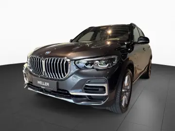 BMW X5 xD45e xLine AdLED DAPr Massage 2ACHS Pano AHK