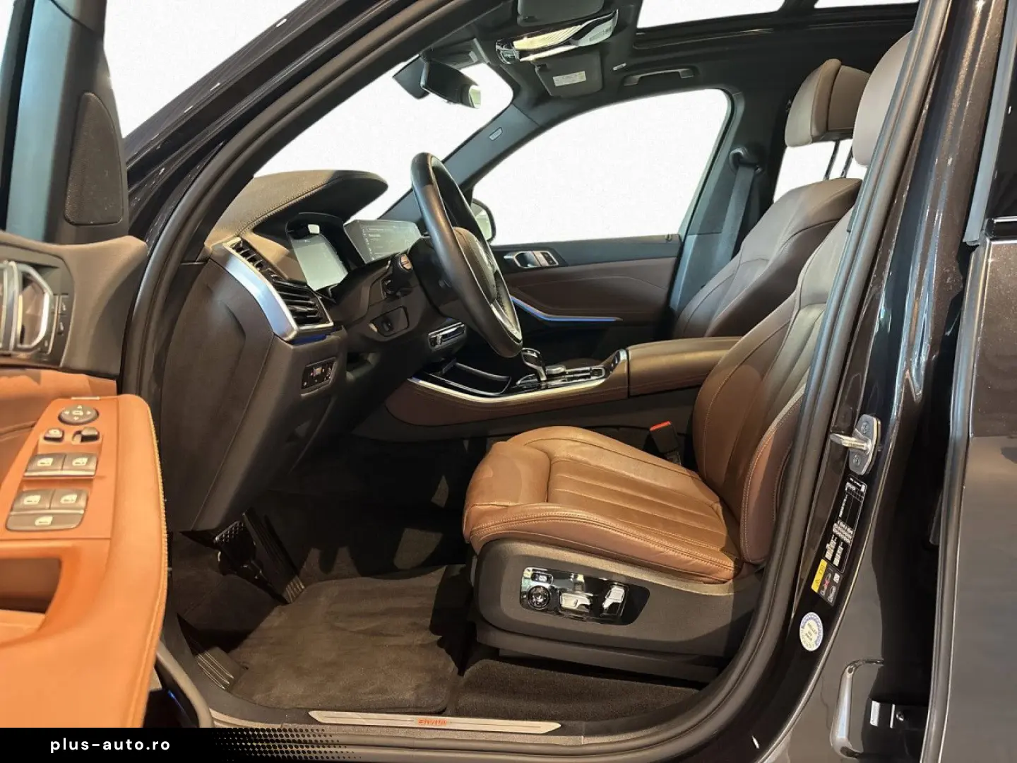 BMW X5 xD45e xLine AdLED DAPr Massage 2ACHS Pano AHK