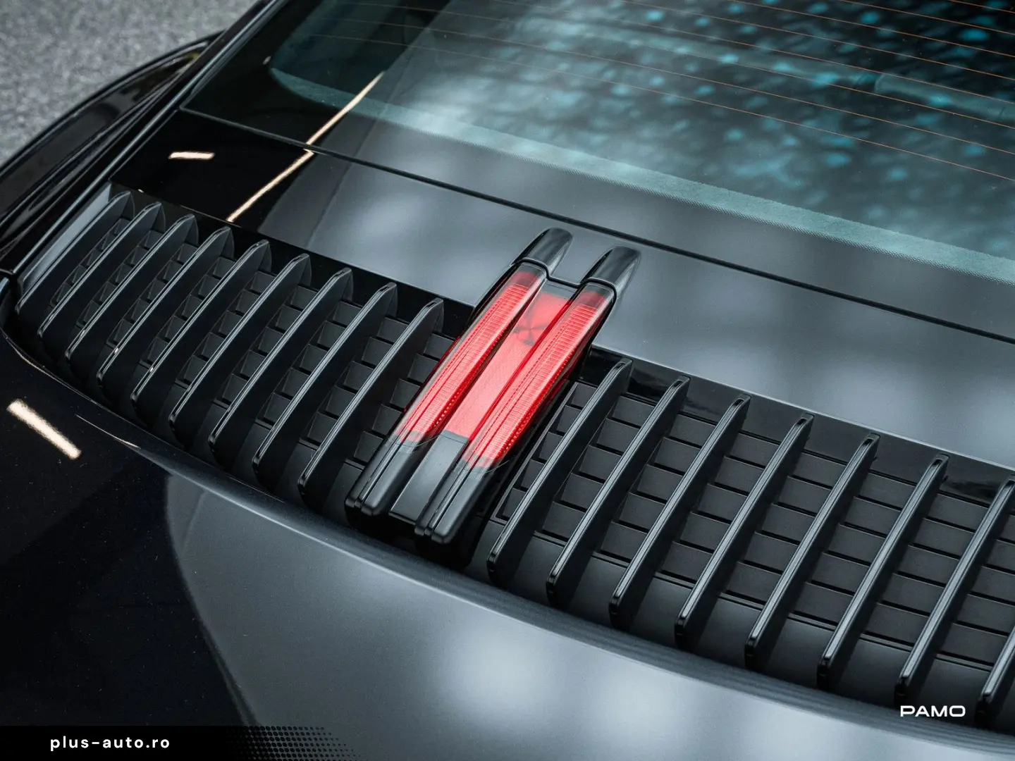 PORSCHE Porsche 992   90l  Burmester  Pano  360  SAGA