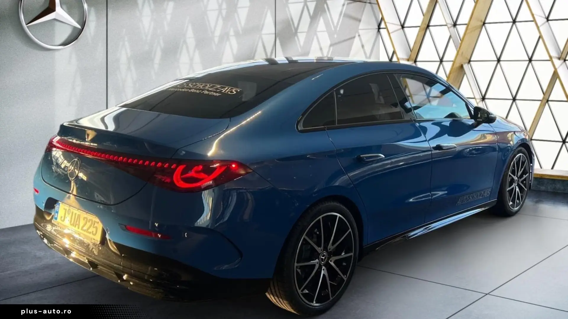 Mercedes-Benz CLA 200 4M AMG Night Burmester3D Pano