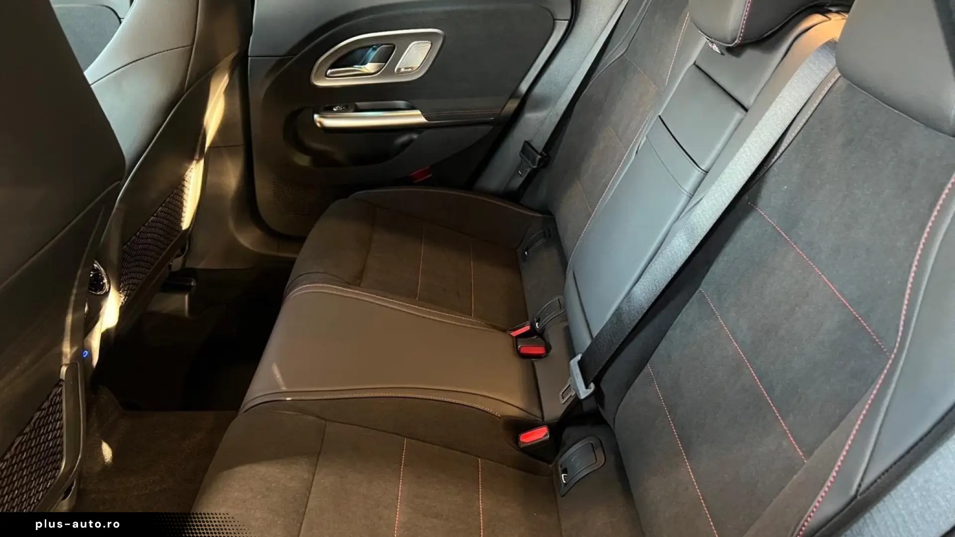Mercedes-Benz CLA 200 4M AMG Night Burmester3D Pano