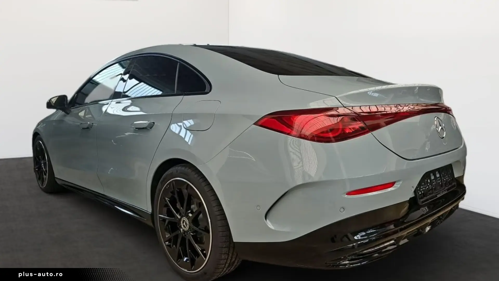 Mercedes-Benz CLA 200 AMG NIGHT BURMESTER