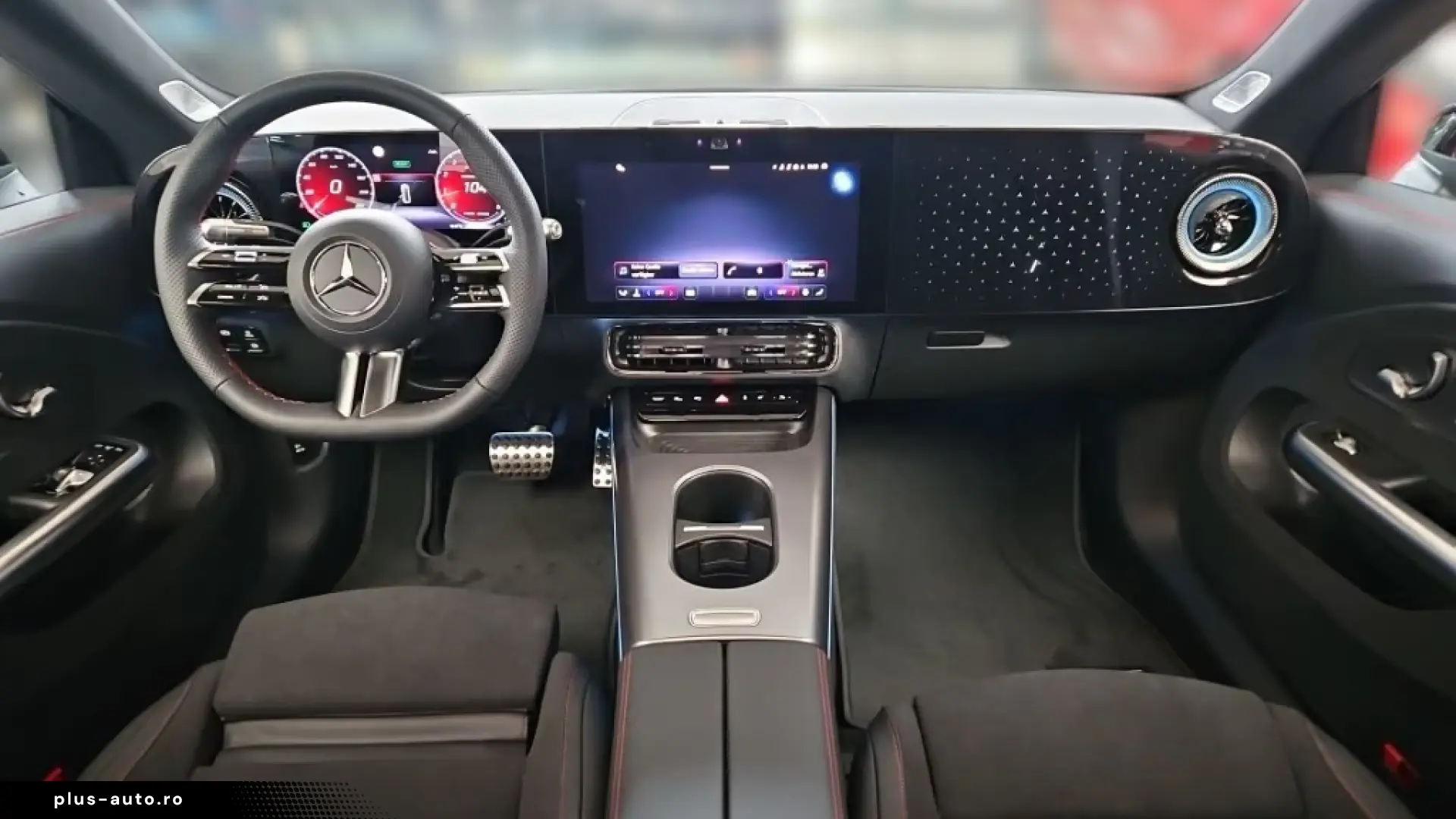 Mercedes-Benz CLA 200 AMG NIGHT BURMESTER