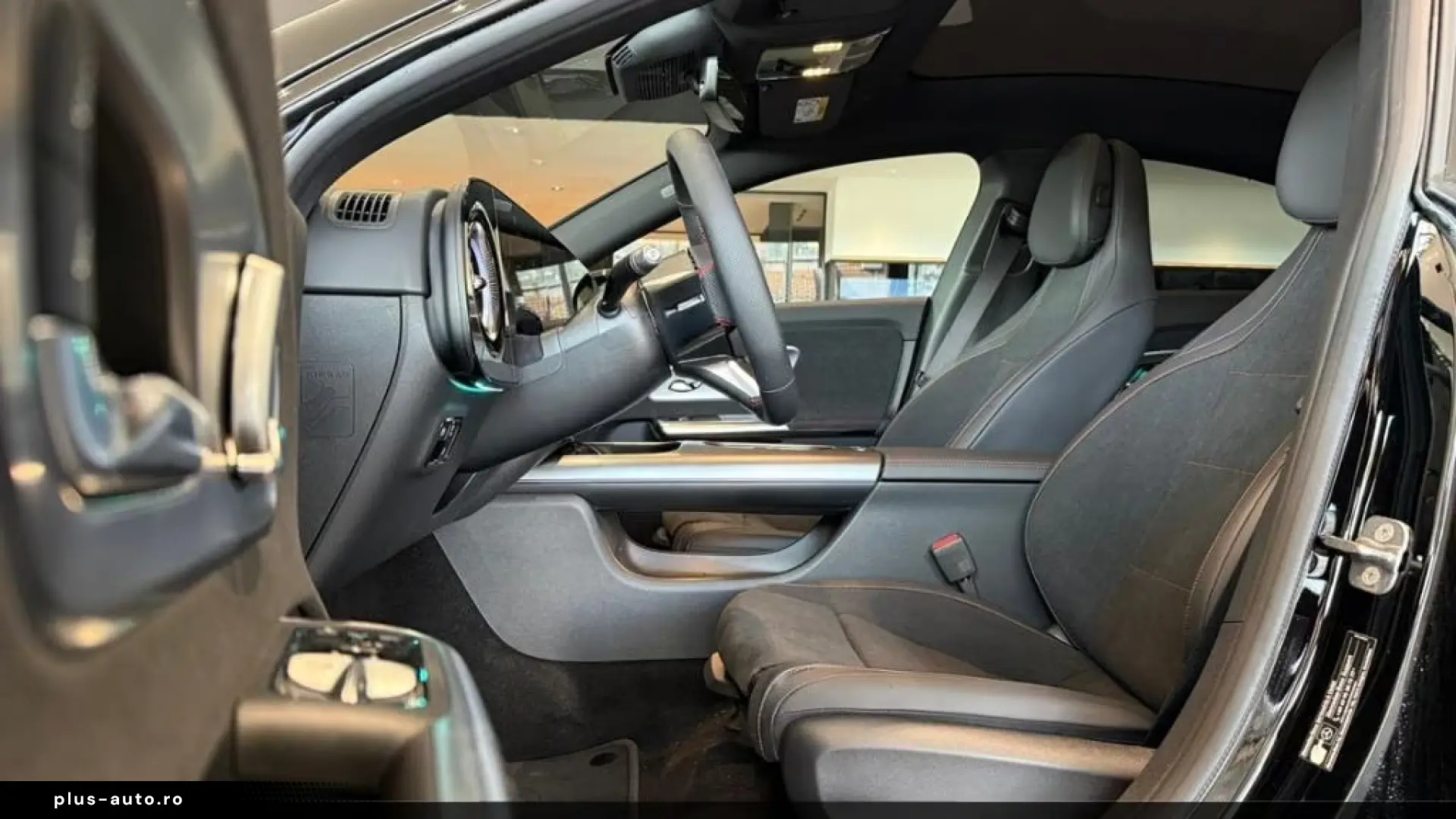 Mercedes-Benz CLA 200 4M AMG SUPERSCREEN MULTIBEAM