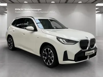 BMW X3 30e xDrive M Sport AHK Driv.Assist  Kamera