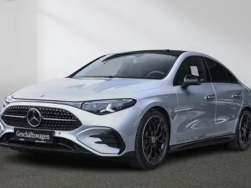 Mercedes-Benz CLA200 AMG Premium Night Superscreen Burmester