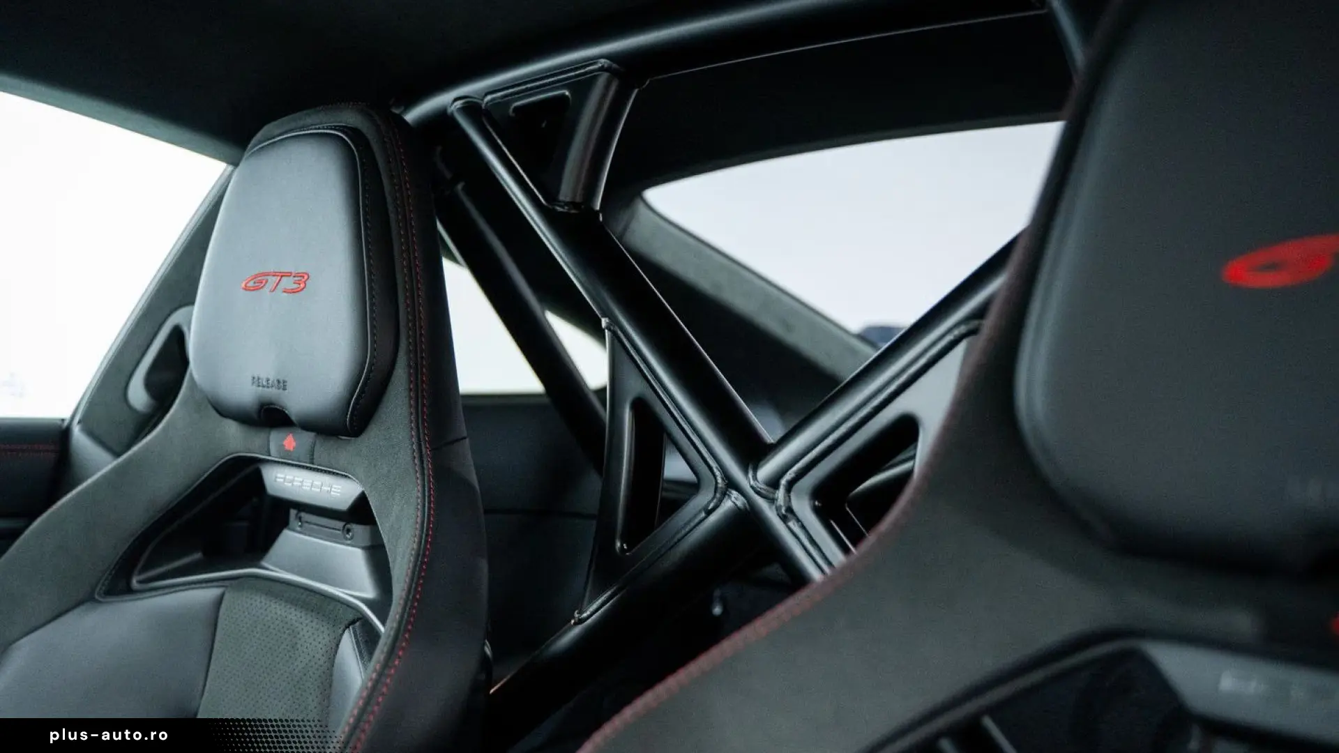 Porsche 992 4.0 GT3 - Livrare rapidă !