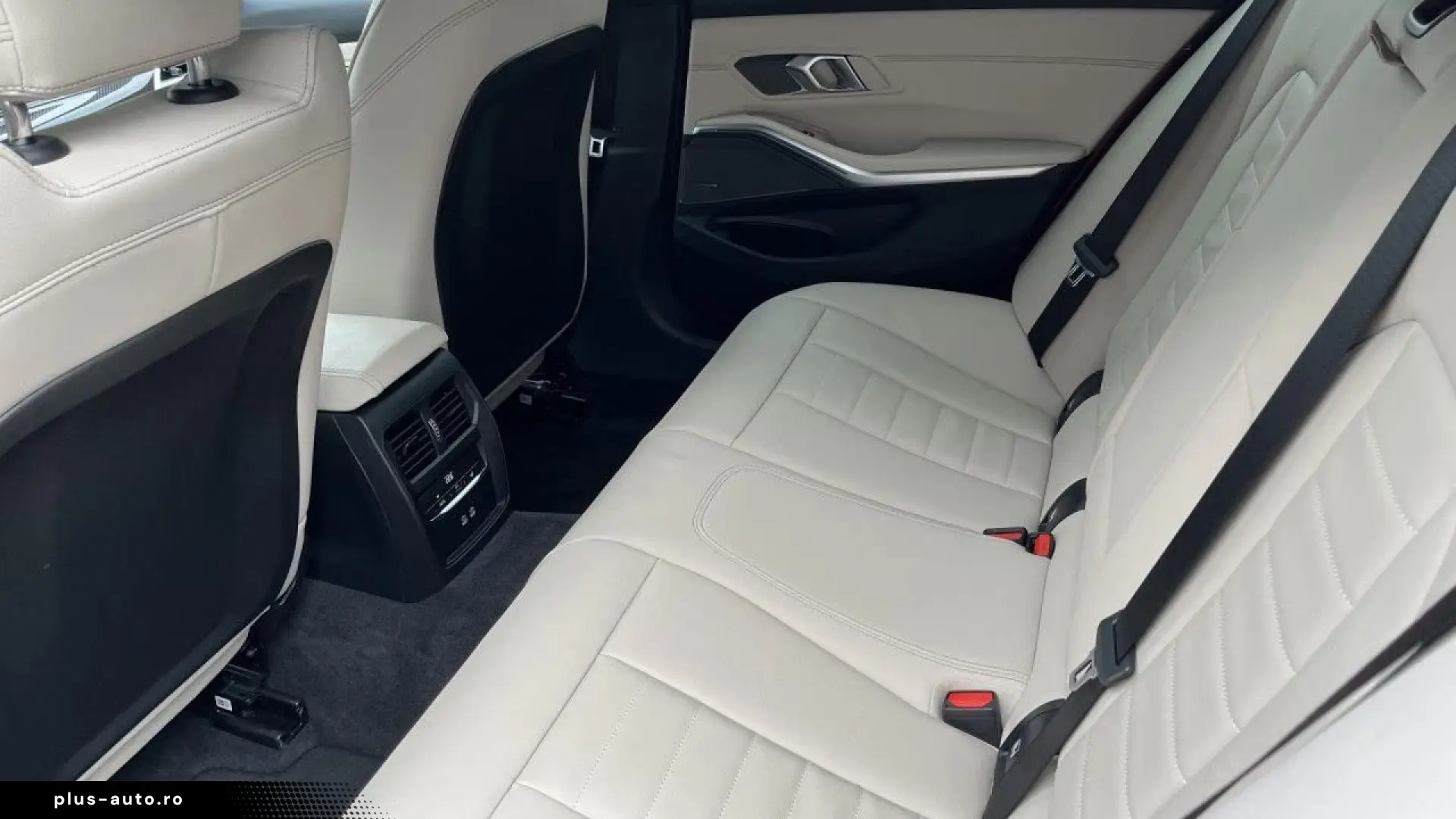 BMW 330e xDr M Sport HUD H K Pano