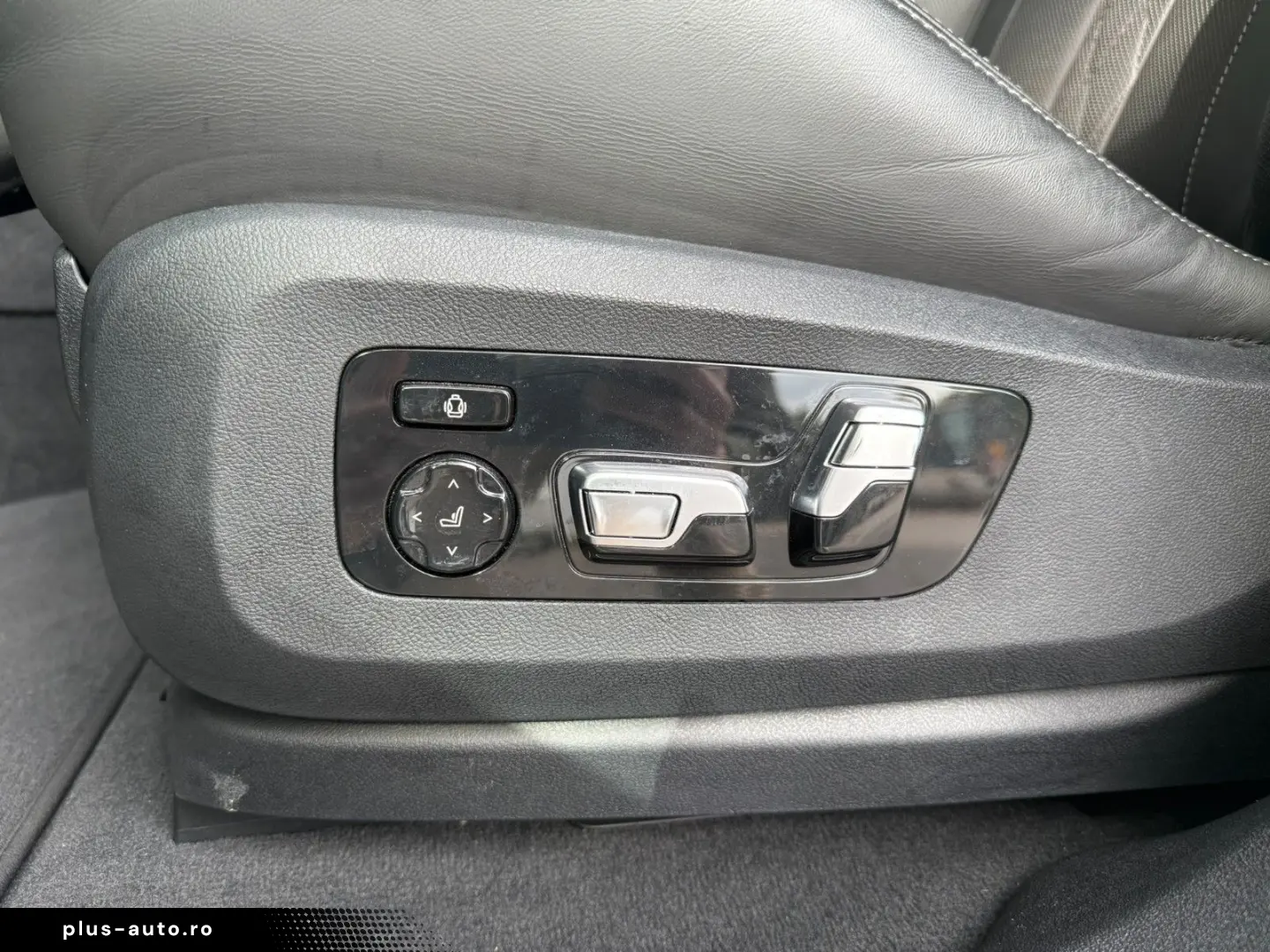 BMW X6 30d xDrive M Sport VOLL Pano Sthz Luft Mass