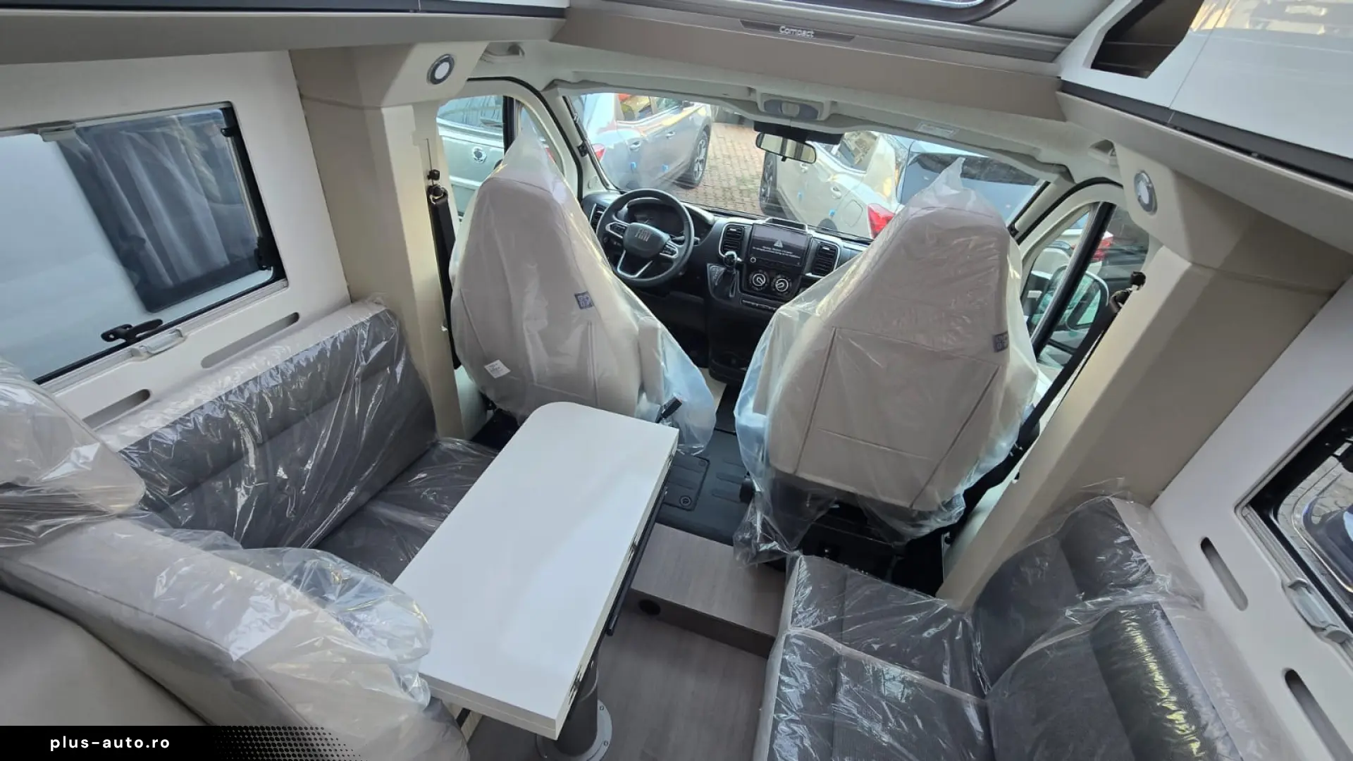 Autorulotă Adria Compact DL 60Y - 4 persoane