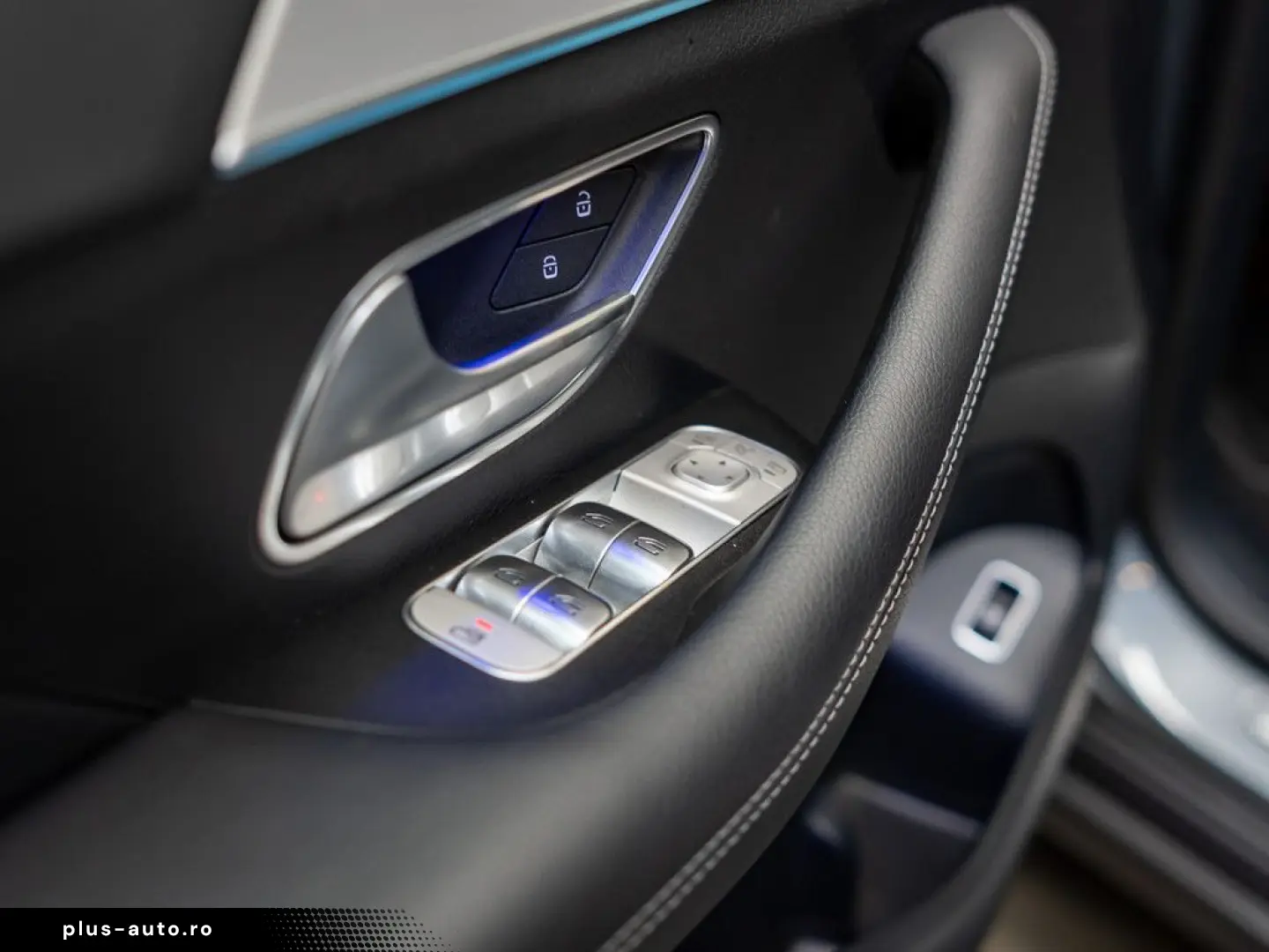 MERCEDES-BENZ GLE 2025 — imagine 20