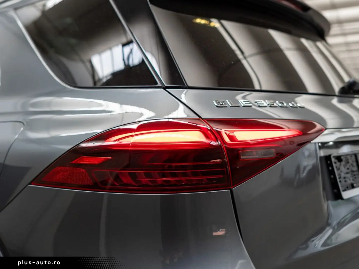MERCEDES-BENZ GLE 2025 — imagine 24