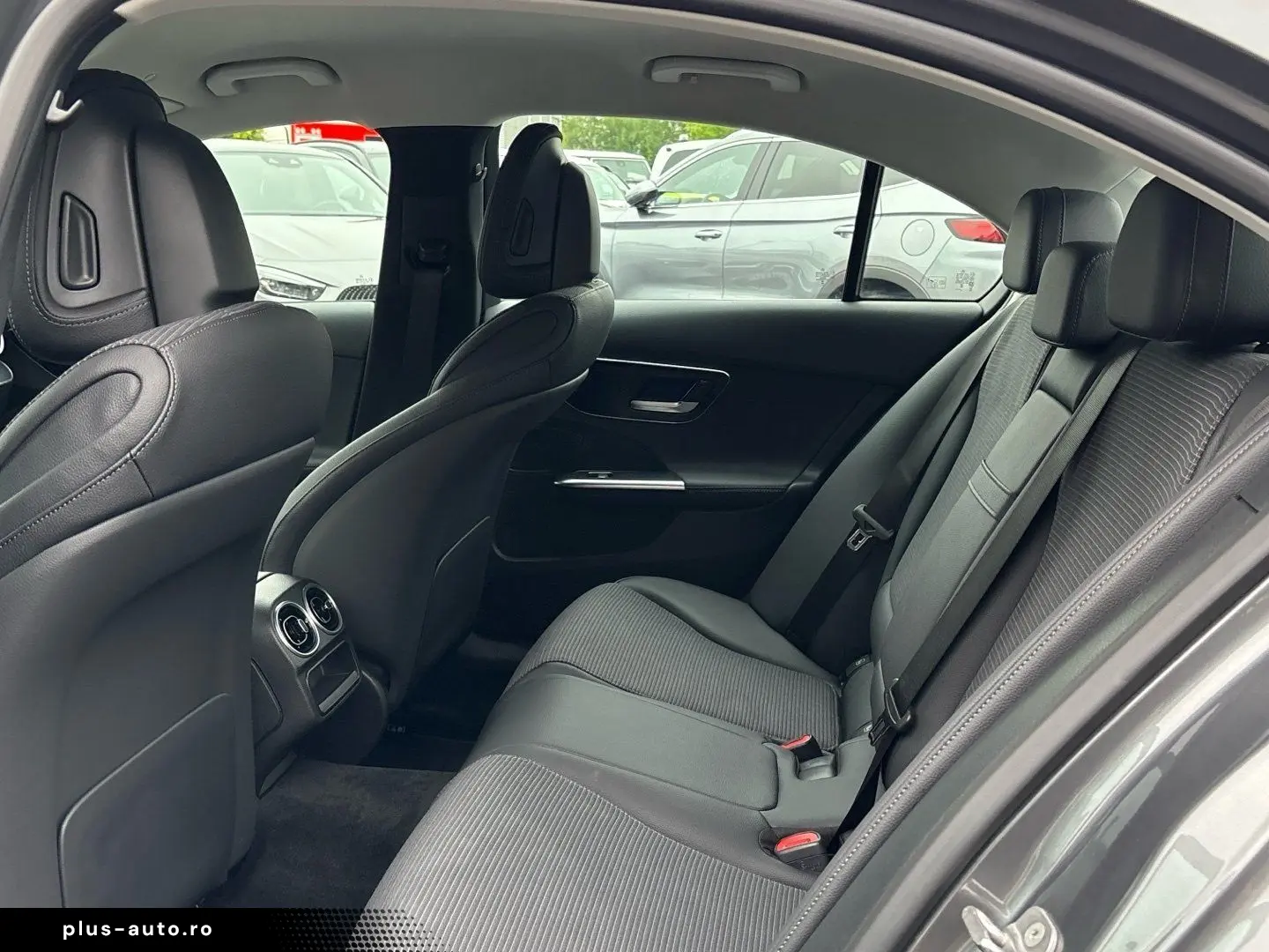 MERCEDES-BENZ C 200 Avantgarde Ambiente Kamera MBUX-Navi LED