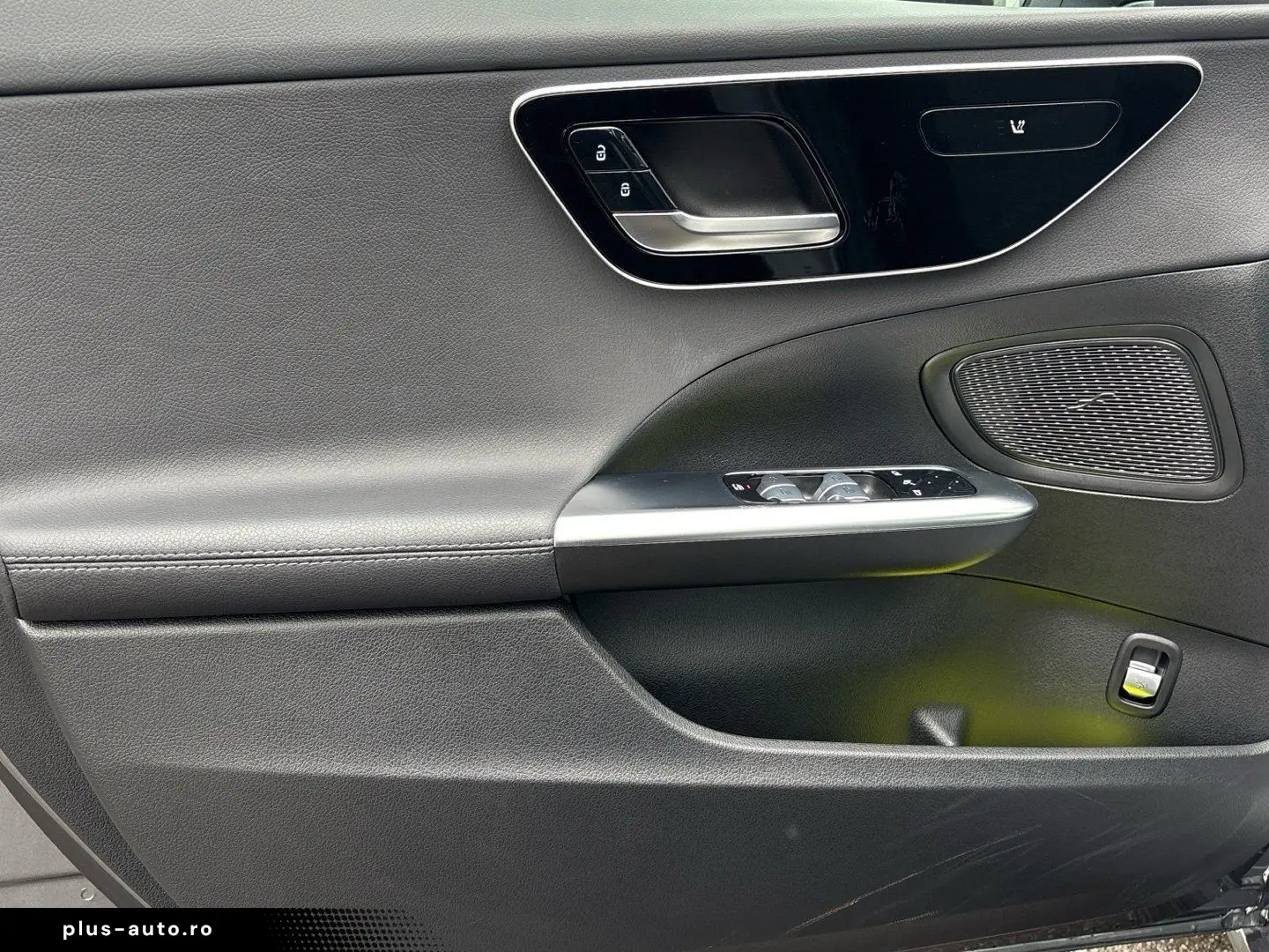 MERCEDES-BENZ C 200 Avantgarde Ambiente Kamera MBUX-Navi LED