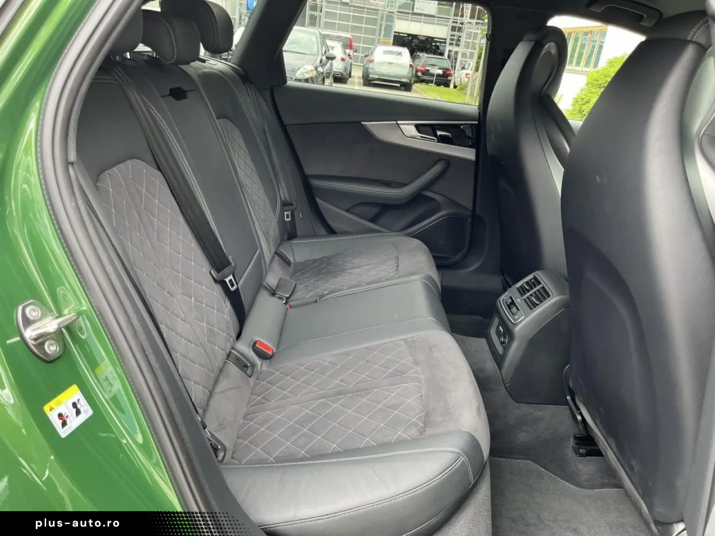 AUDI RS4 Avant 2 9 TFSI quattro tiptronic LED-Matrix