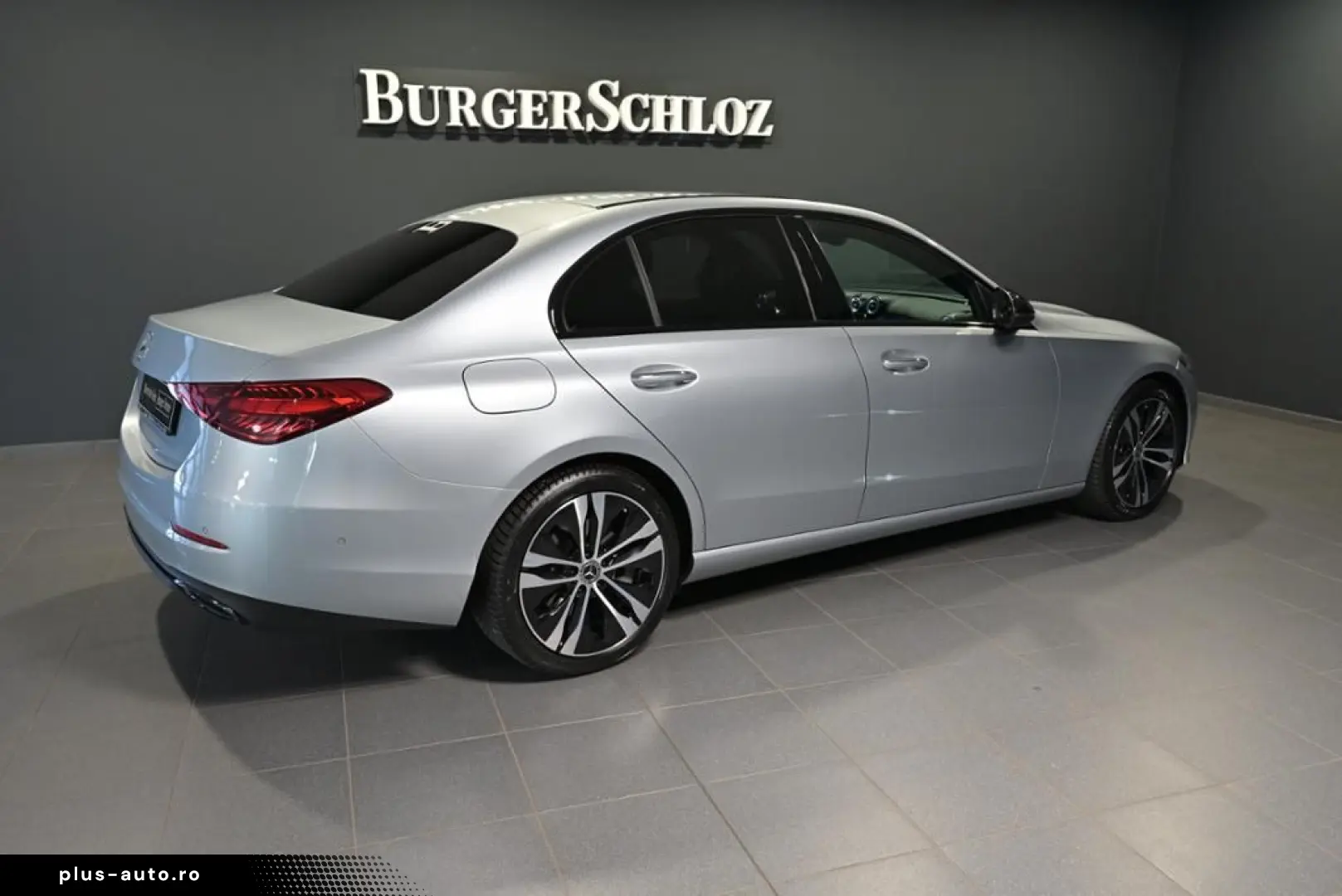 MERCEDES-BENZ C 200 KAMERA NAVI DIGI NIGHT