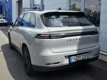 LEAPMOTOR C10 REEV Style 250€ Tankgutschein