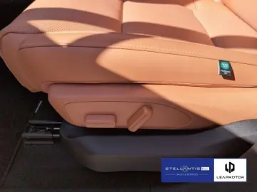 LEAPMOTOR C10 REEV Design