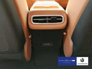LEAPMOTOR C10 REEV Design