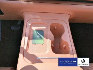 LEAPMOTOR C10 REEV Design