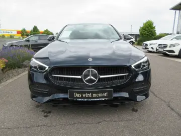 MERCEDES-BENZ C 200 Avantgarde 9G LED Navi 360  Nigh…