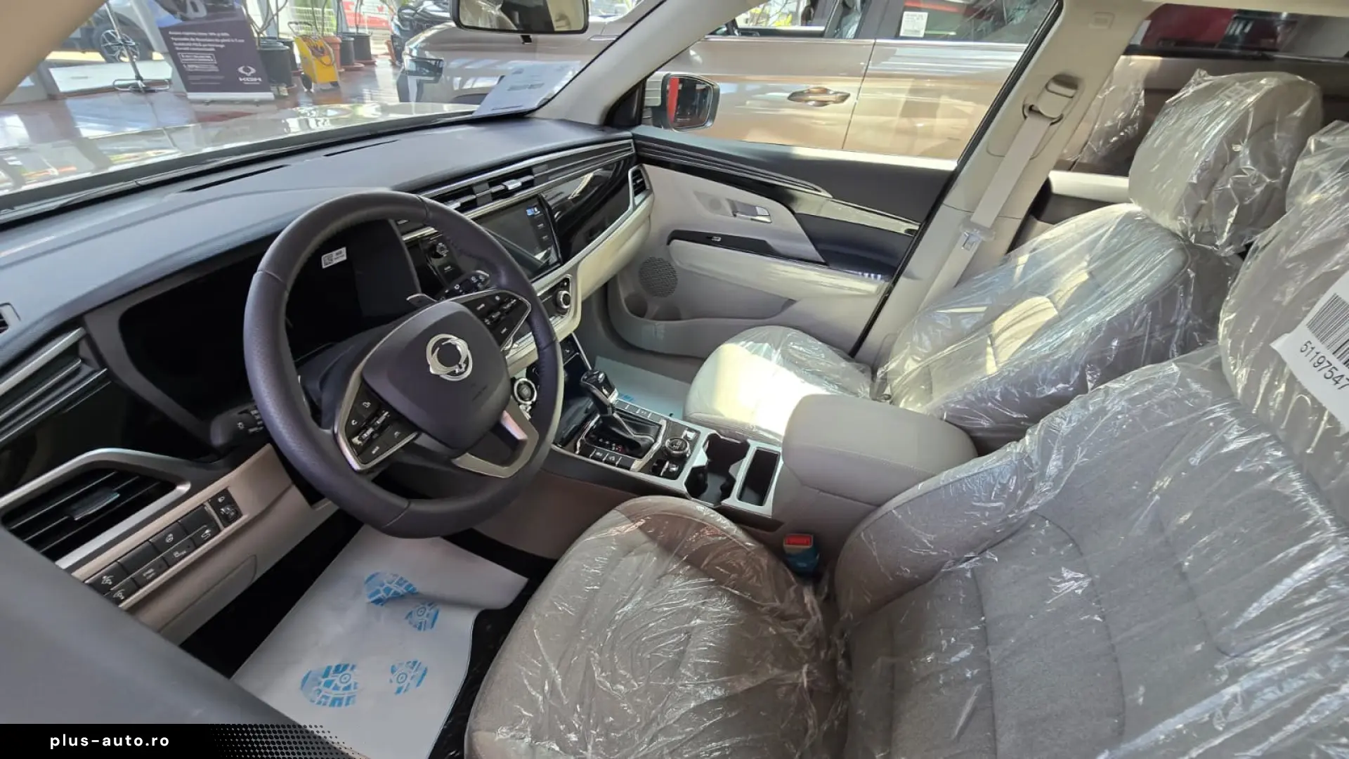 KGM Korando 1.5 GDI-T 163 CP Automată SMART - Latte Greige