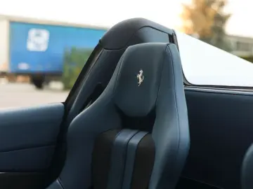 FERRARI 488 Pista Spider 3.9 V8   Warranty - Tailor Made