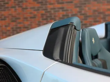 FERRARI 488 Pista Spider 3.9 V8   Warranty - Tailor Made