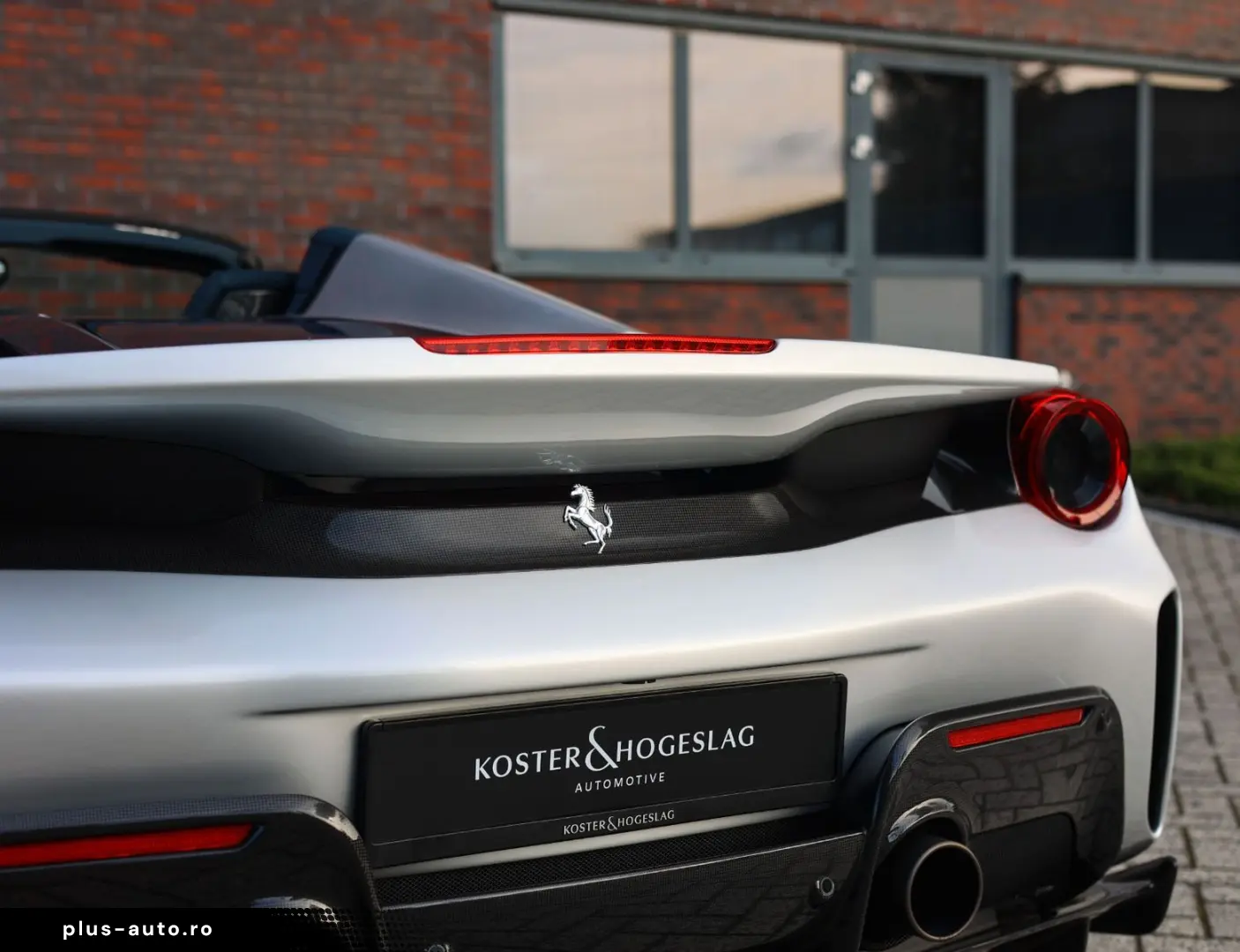 FERRARI 488 Pista Spider 3.9 V8   Warranty - Tailor Made