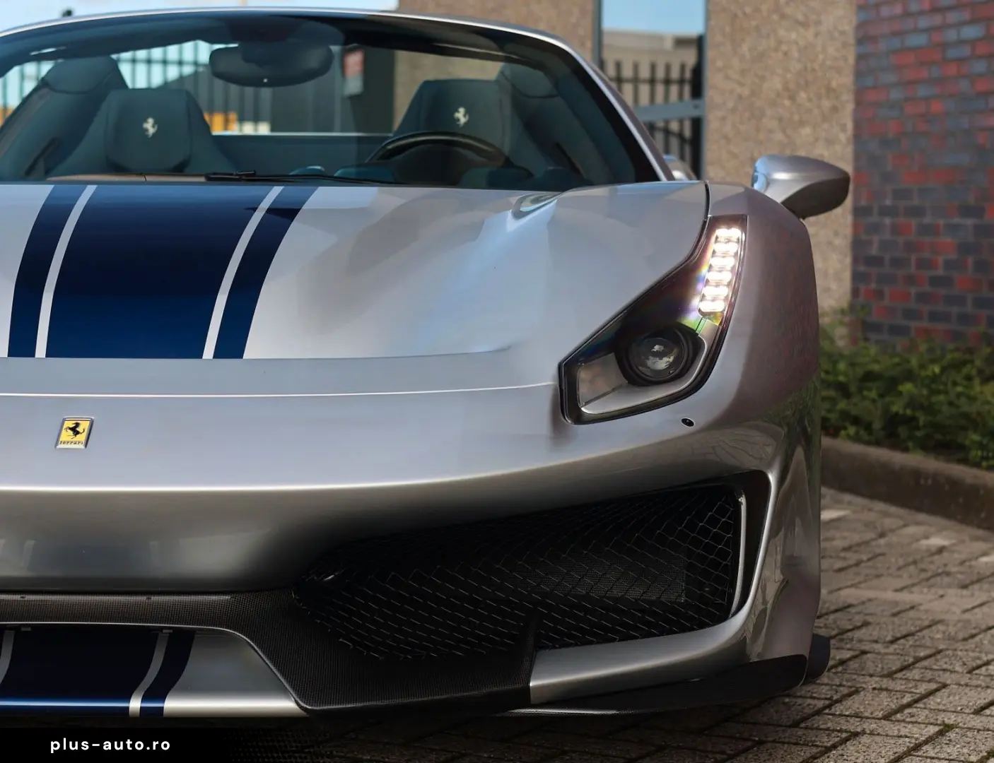 FERRARI 488 Pista Spider 3.9 V8   Warranty - Tailor Made
