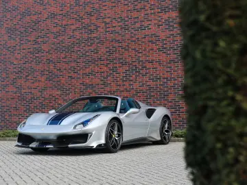 FERRARI 488 Pista Spider 3.9 V8   Warranty - Tailor Made