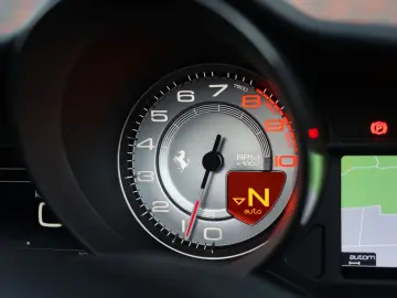 FERRARI 488 Pista Spider 3.9 V8   Warranty - Tailor Made