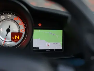 FERRARI 488 Pista Spider 3.9 V8   Warranty - Tailor Made