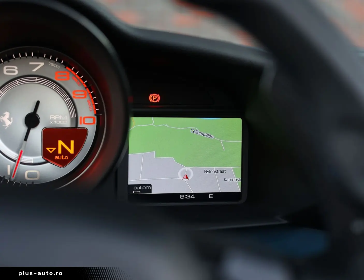 FERRARI 488 Pista Spider 3.9 V8   Warranty - Tailor Made