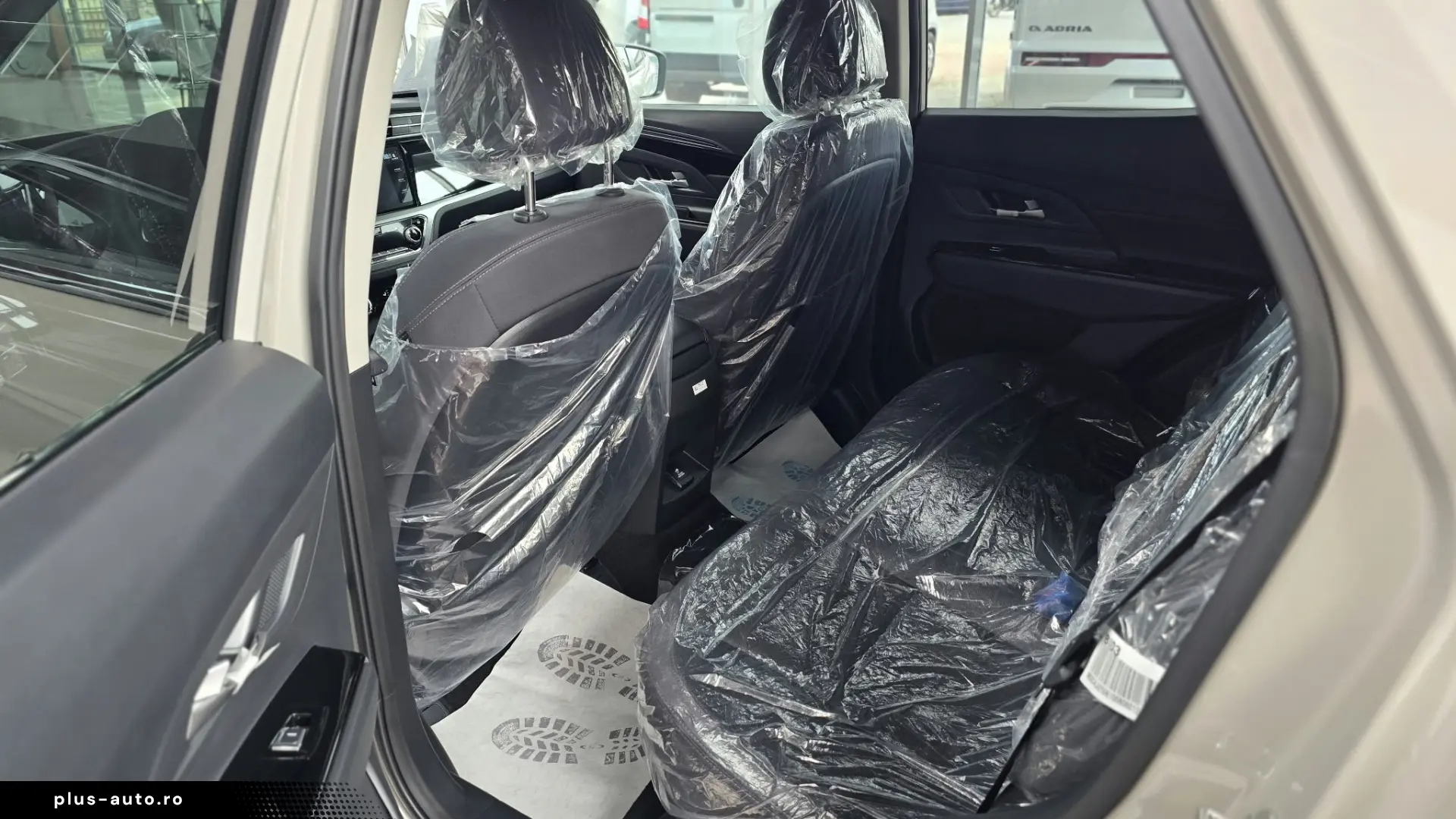 KGM Korando 1.5 GDI-T 163 CP Automată SMART - Latte Greige