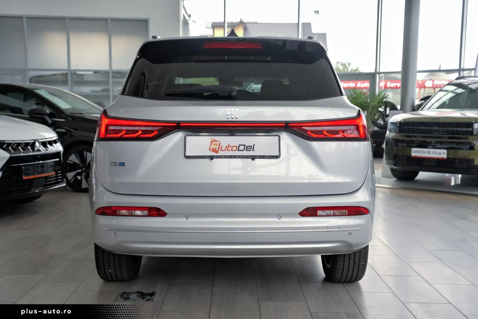 DFSK E5 1.5 2WD 176CP PHEV 7 locuri